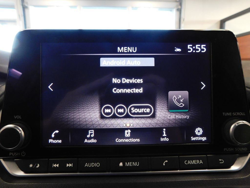 Used 2023 Nissan Rogue SV FWD image 20