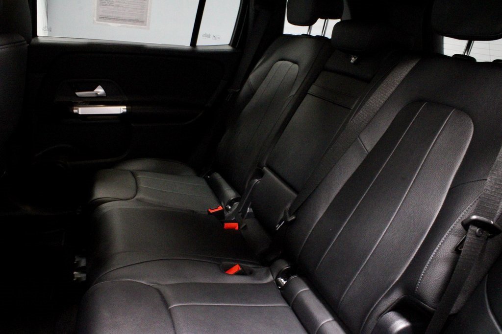 Used 2025 Mercedes-Benz GLB 250 GLB 250 image 22