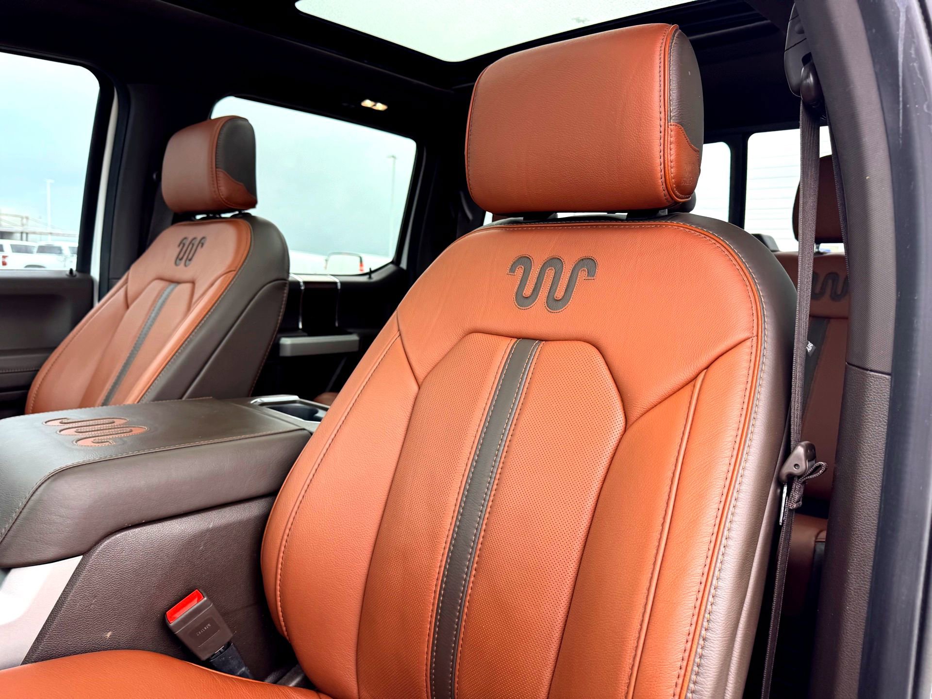 Certified 2020 Ford F250 King Ranch w/ King Ranch Ultimate Package AWD/4WD image 13