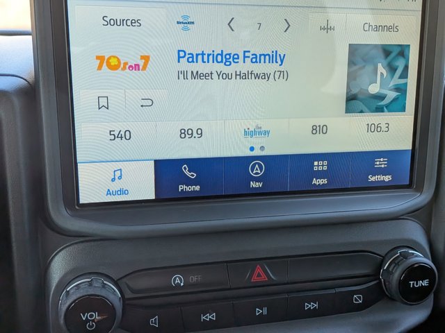 Certified 2024 Ford Bronco Sport Outer Banks w/ Tech Package image 22