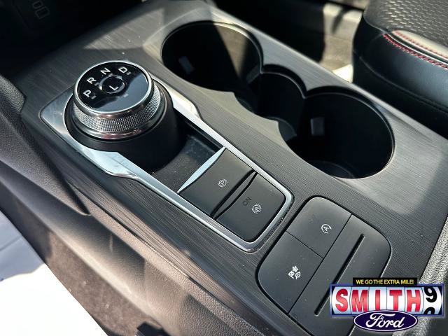 Certified 2025 Ford Escape ST-Line Select AWD/4WD image 24