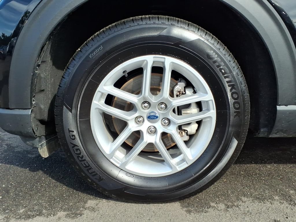 Certified 2026 Ford Explorer Active AWD/4WD image 25
