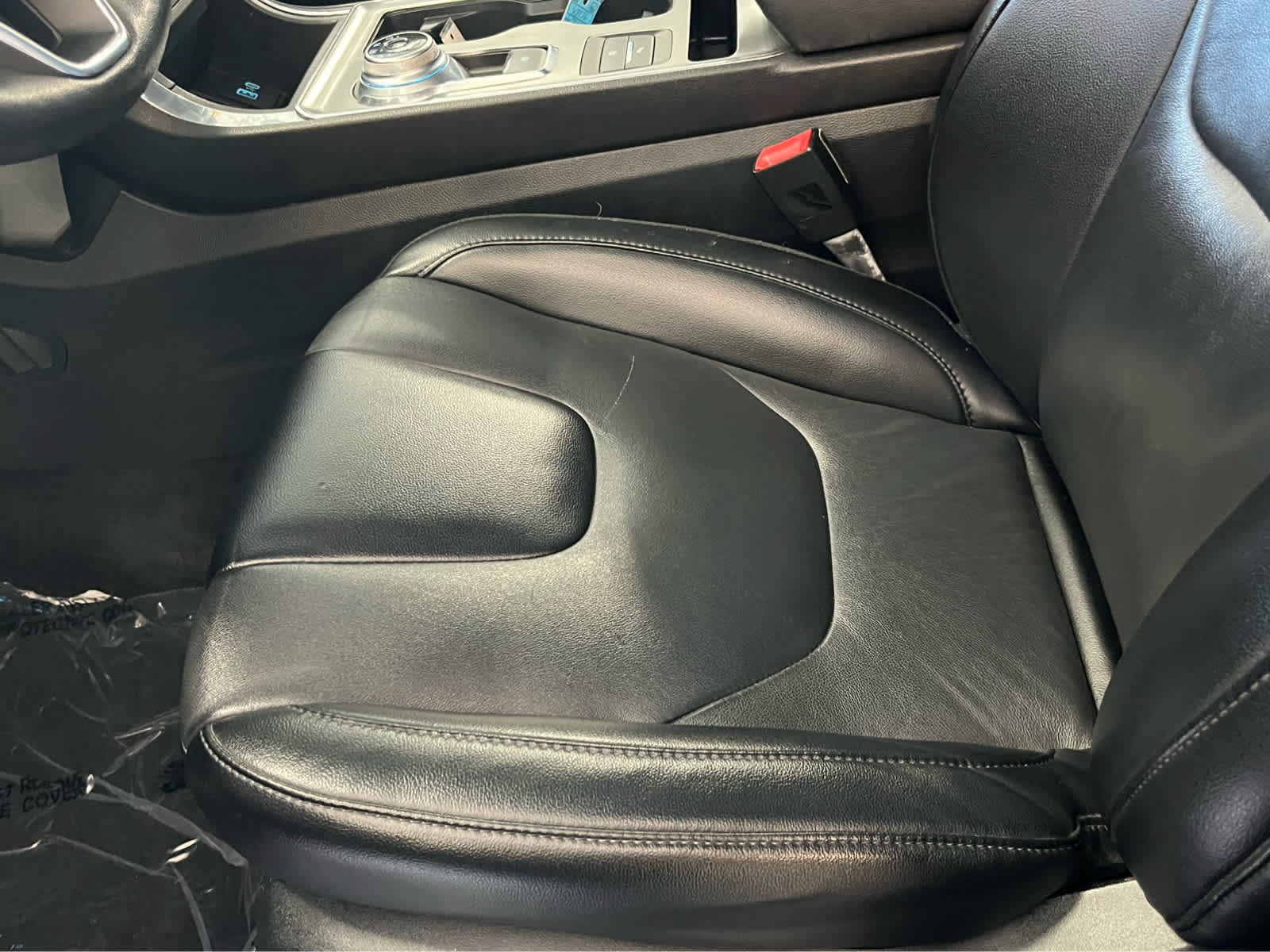 Certified 2022 Ford Edge Titanium AWD/4WD image 21