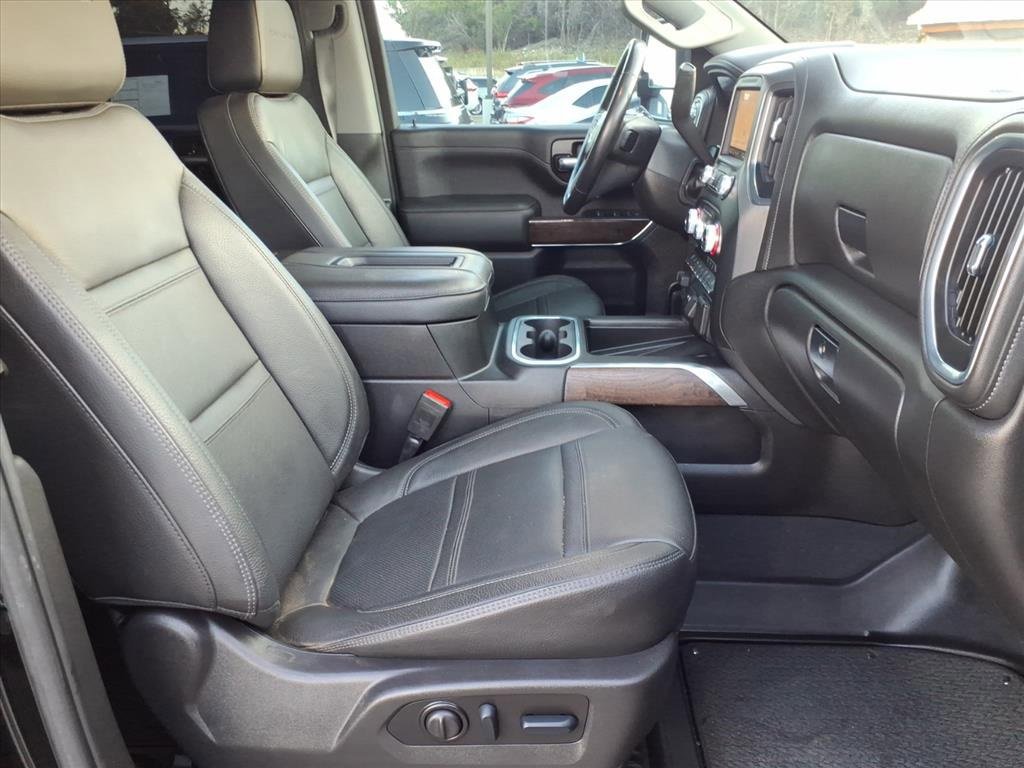 Used 2022 GMC Sierra 3500 Denali w/ Denali Ultimate Package image 8