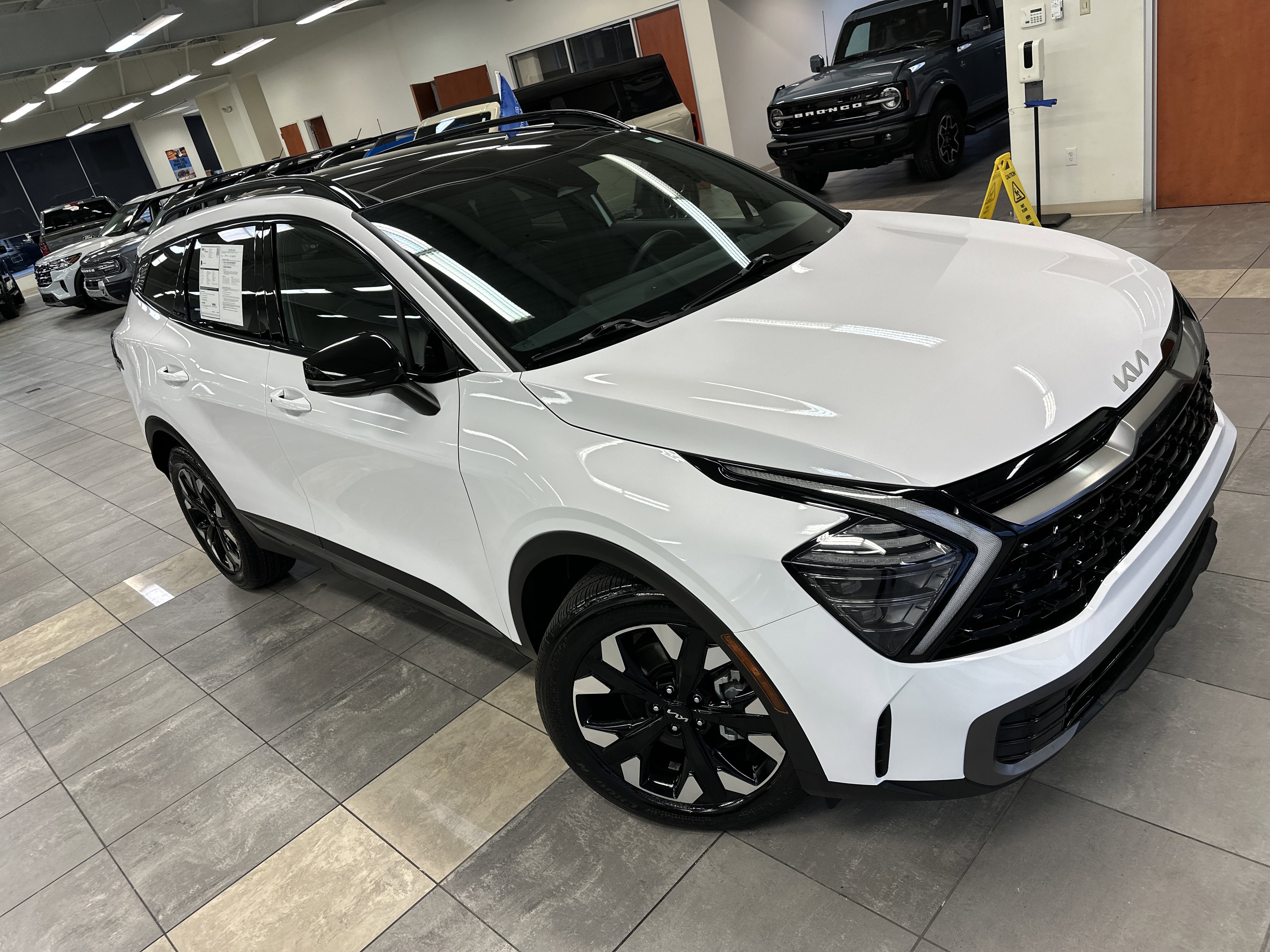 Used 2024 Kia Sportage X-Line w/ X-Line Premium Package image 11