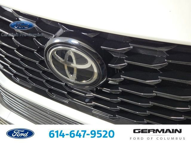 Used 2021 Toyota Highlander XSE image 13