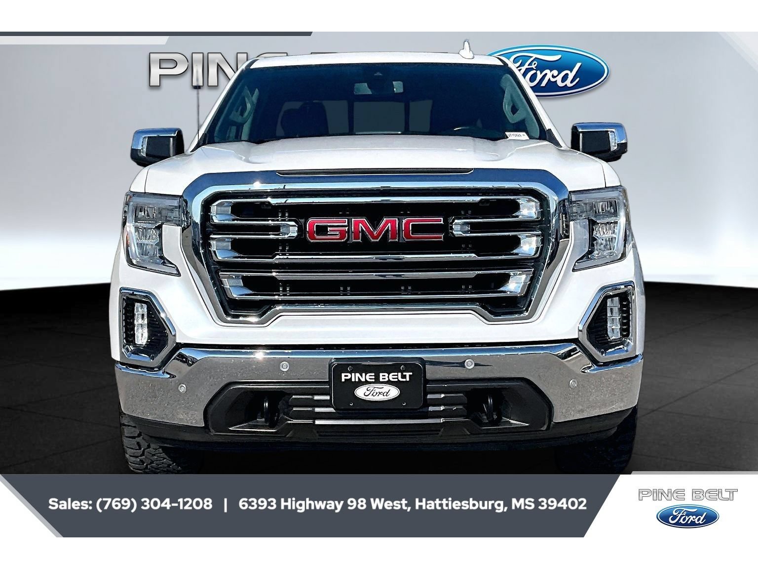 Used 2020 GMC Sierra 1500 SLT w/ SLT Premium Plus Package AWD/4WD image 3