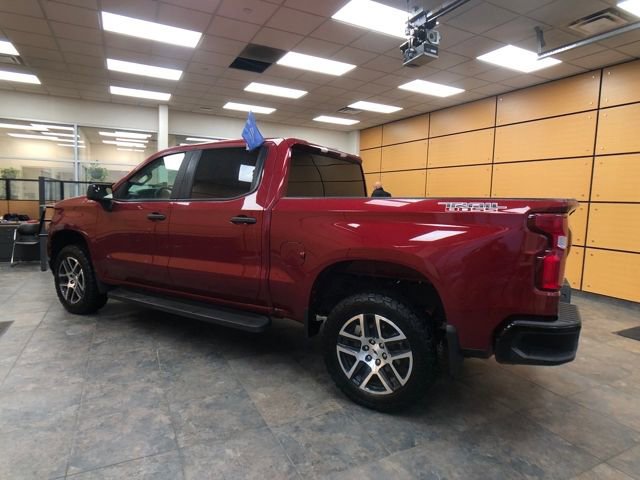 Used 2020 Chevrolet Silverado 1500 Custom Trail Boss w/ Custom Convenience Package image 3