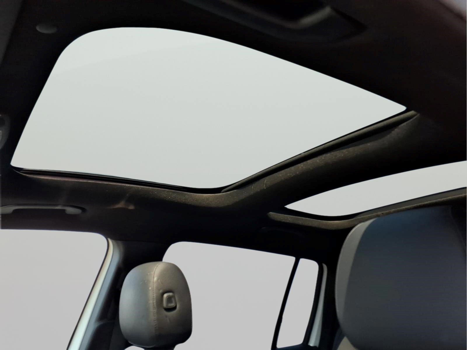 Used 2022 Mercedes-Benz GLB 250 4MATIC image 8