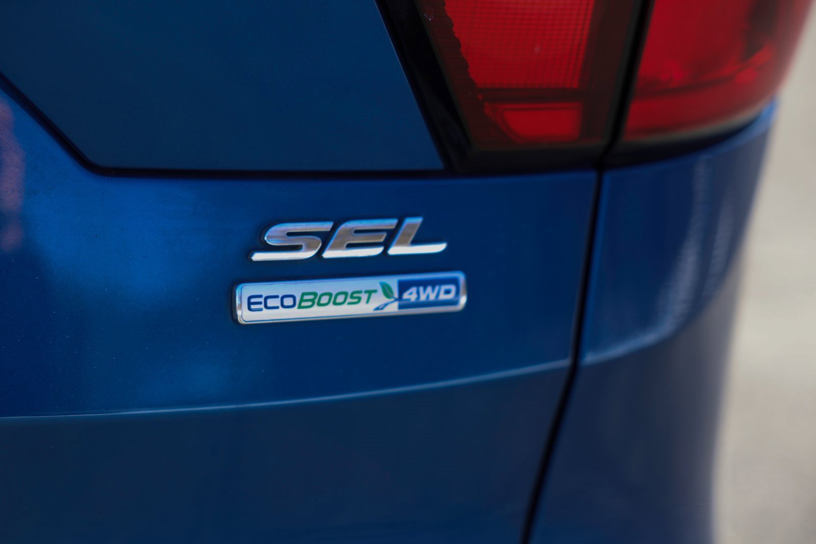 Certified 2019 Ford Escape SEL image 30