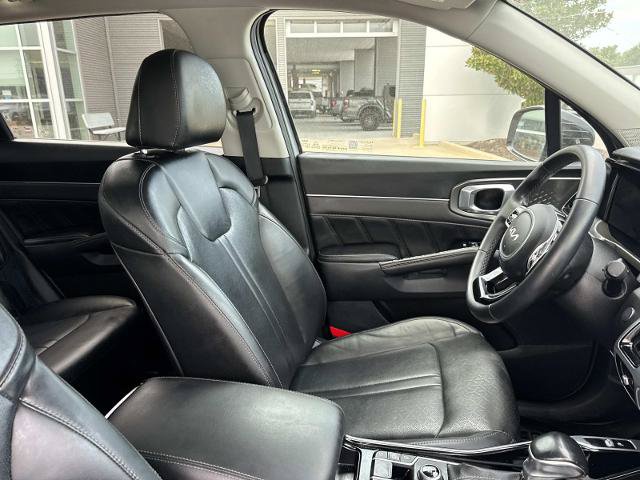 Used 2022 Kia Sorento SX FWD image 11