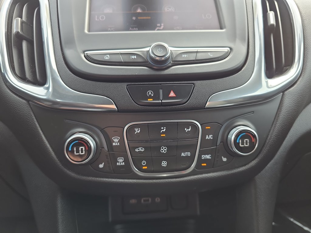 Used 2022 Chevrolet Equinox LT AWD/4WD image 20
