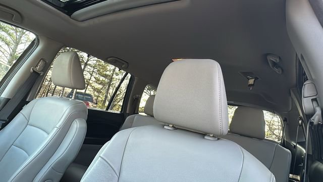 Used 2021 Honda Pilot EX-L image 31
