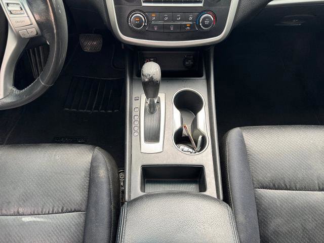 Used 2017 Nissan Altima 2.5 SR FWD image 11