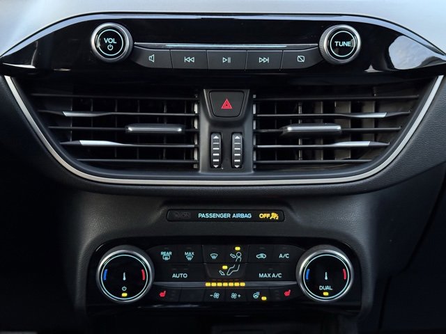 Certified 2022 Ford Escape SE w/ SE Sport Appearance Package image 12