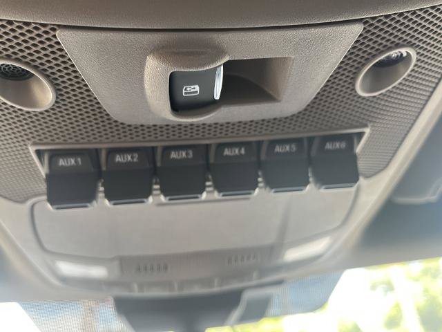 Certified 2021 Ford F350 Lariat AWD/4WD image 27