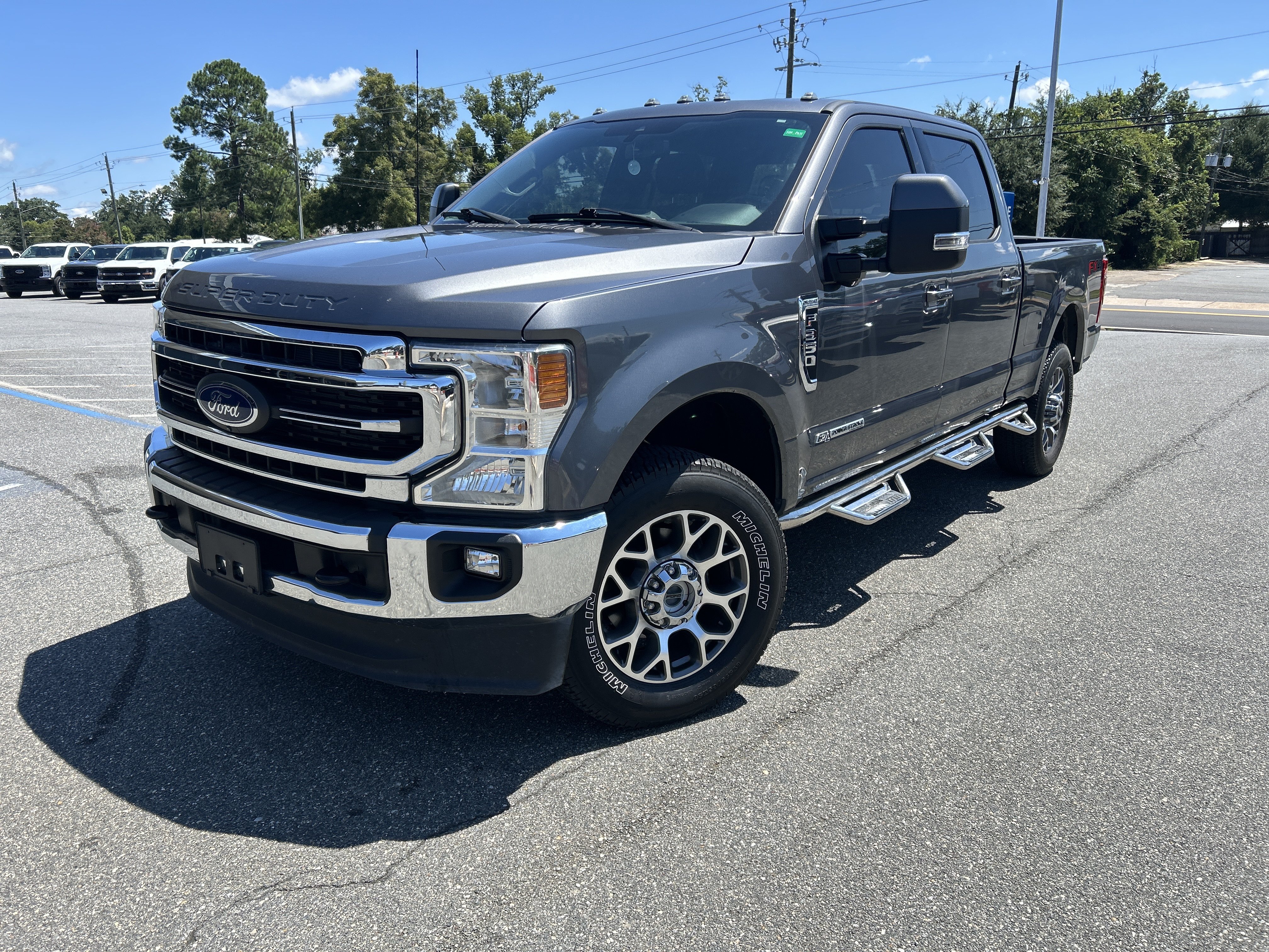 Certified 2022 Ford F350 Lariat w/ Lariat Ultimate Package AWD/4WD image 3