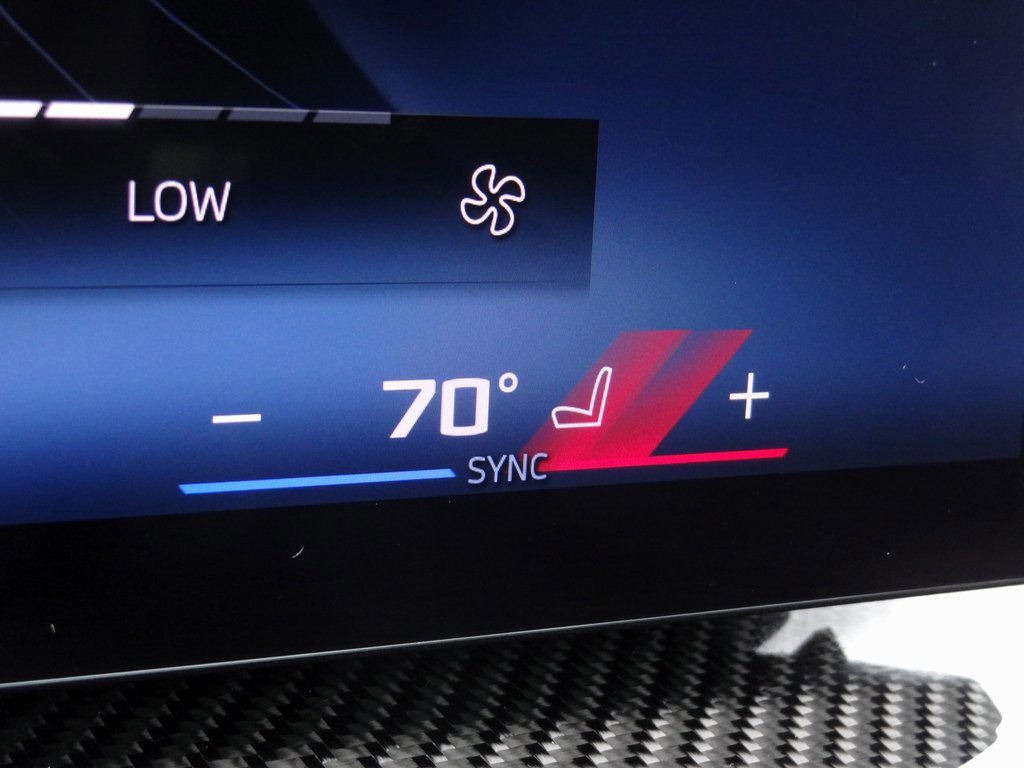 Used 2024 BMW X7 M60i w/ Executive Package image 49