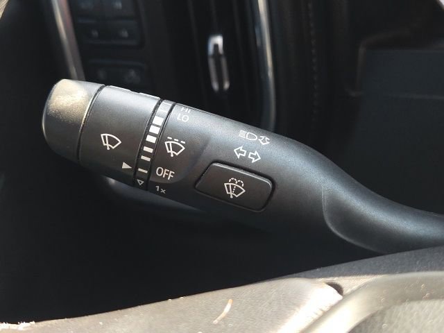 Used 2020 Chevrolet Silverado 1500 LT Trail Boss image 36