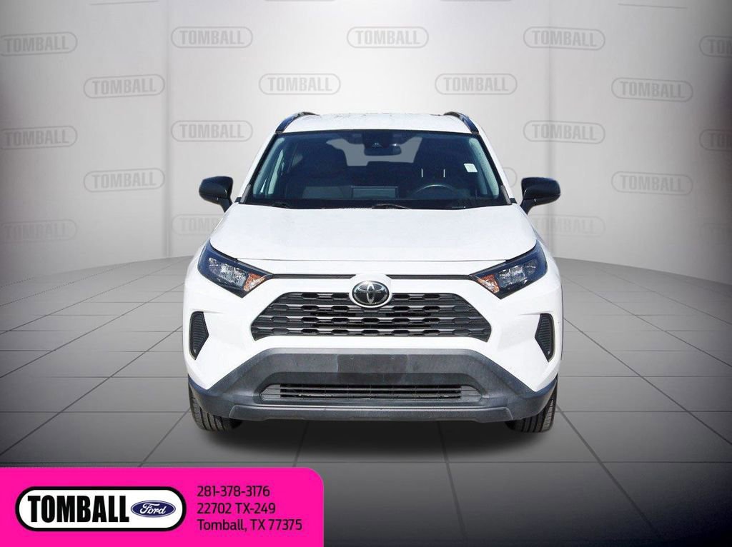 Used 2021 Toyota RAV4 LE FWD image 8