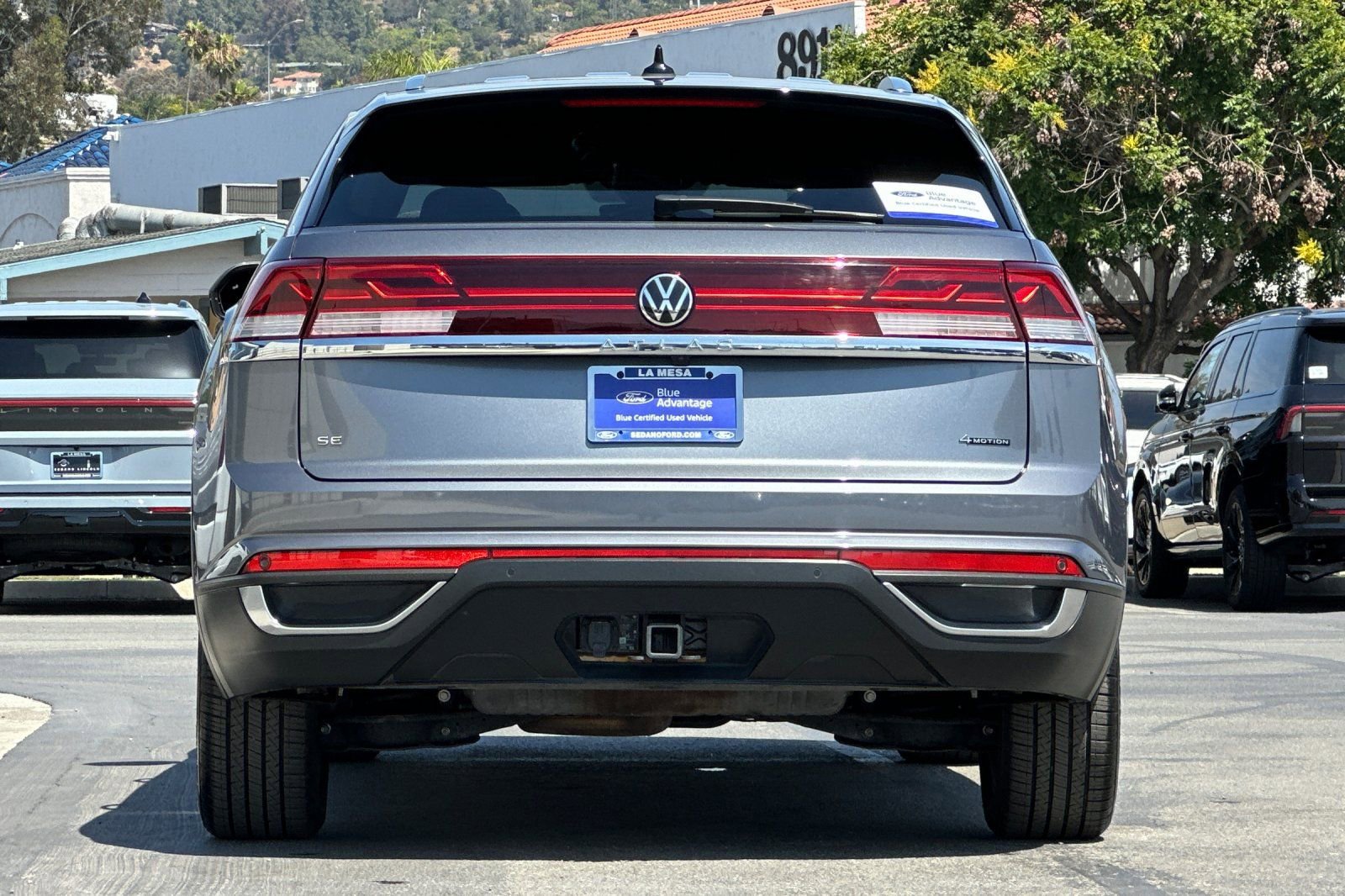 Used 2024 Volkswagen Atlas Cross Sport SE AWD/4WD image 4