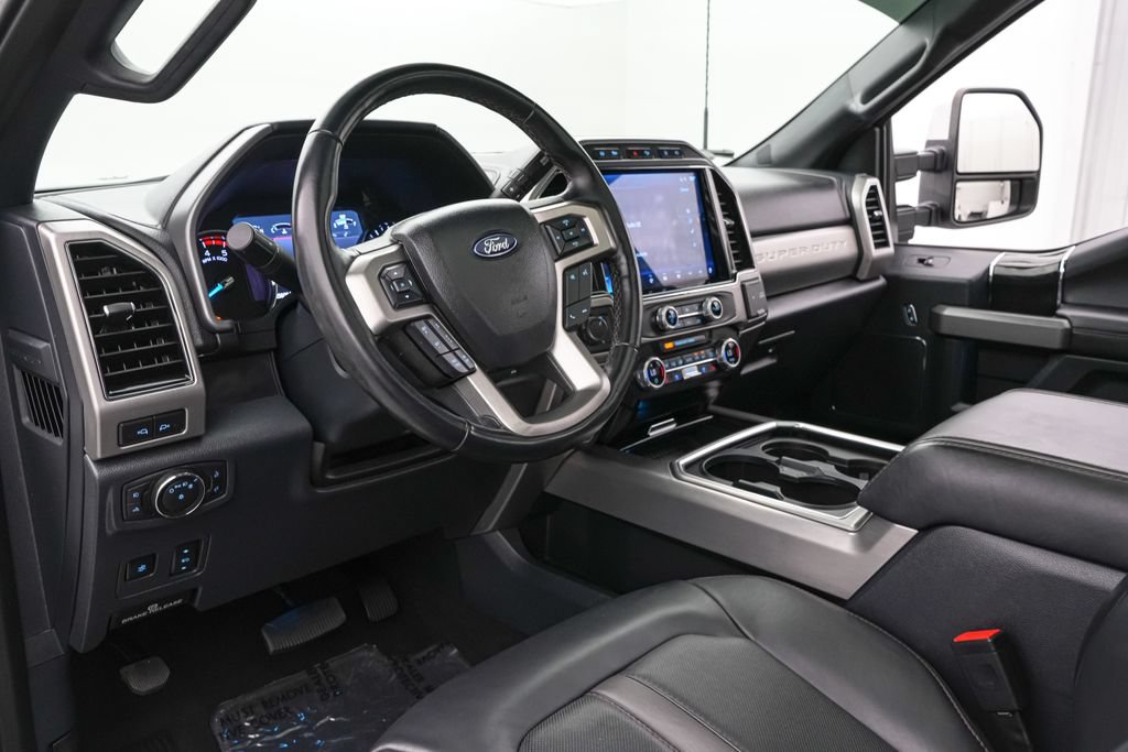 Certified 2022 Ford F250 Platinum w/ FX4 Off-Road Package AWD/4WD image 15