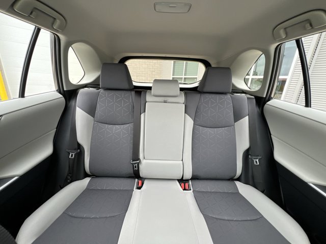 Used 2025 Toyota RAV4 XLE AWD/4WD image 22