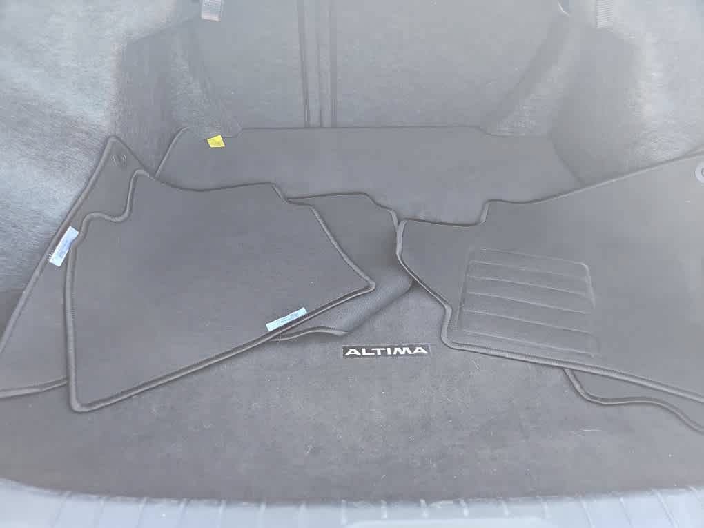 Used 2023 Nissan Altima 2.5 SV w/ SV Premium Package FWD image 7