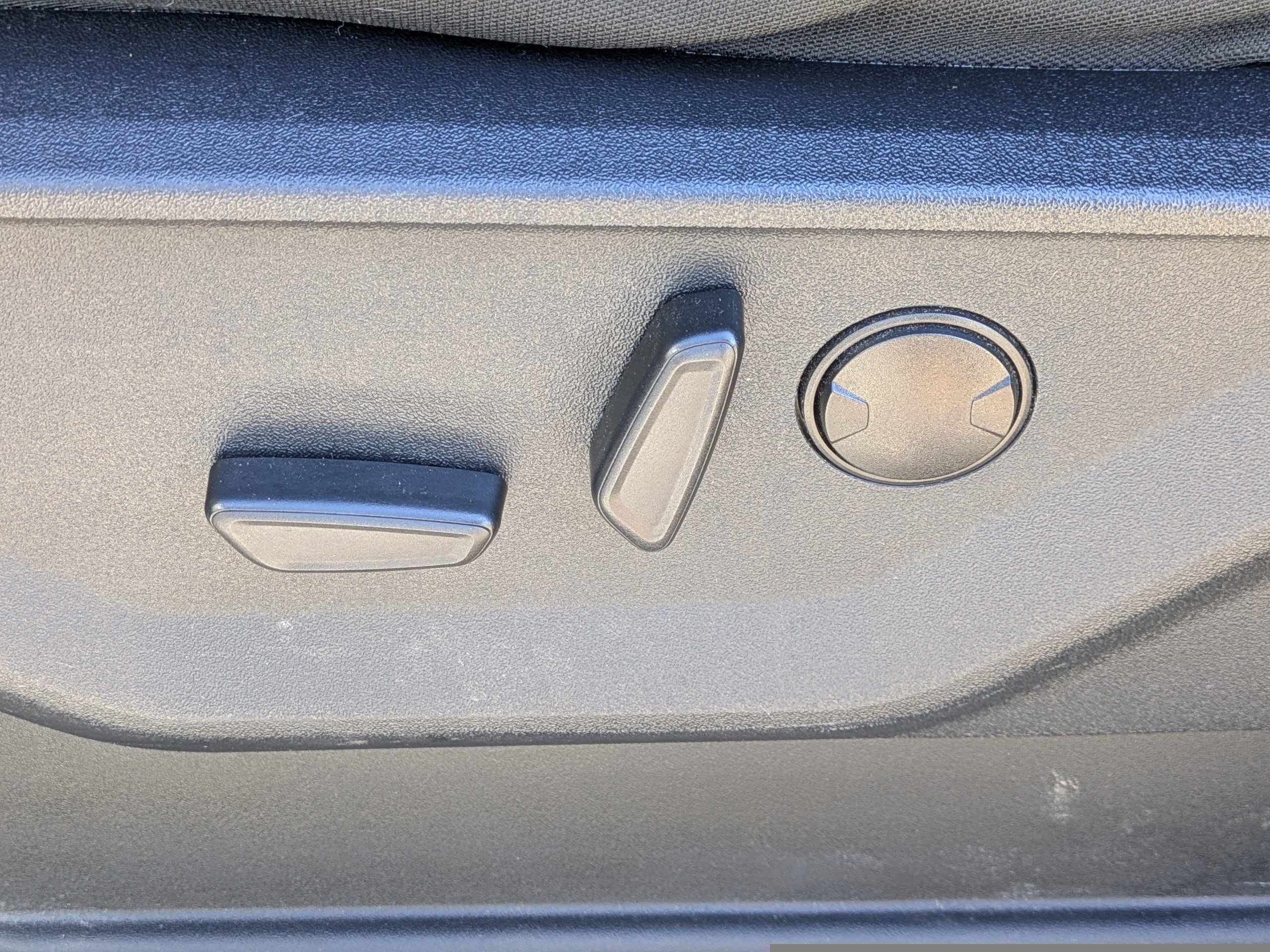 Certified 2023 Ford F150 XLT w/ Equipment Group 302A High image 19