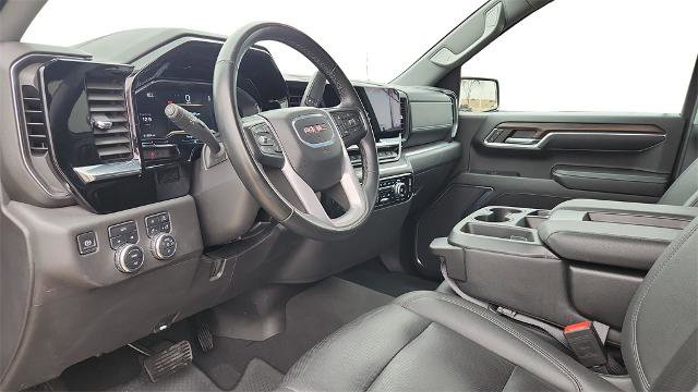 Used 2024 GMC Sierra 1500 SLT image 9