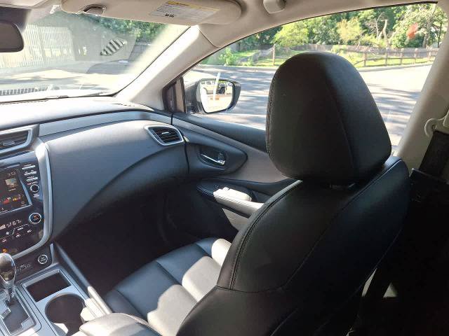 Used 2024 Nissan Murano SV AWD/4WD image 11