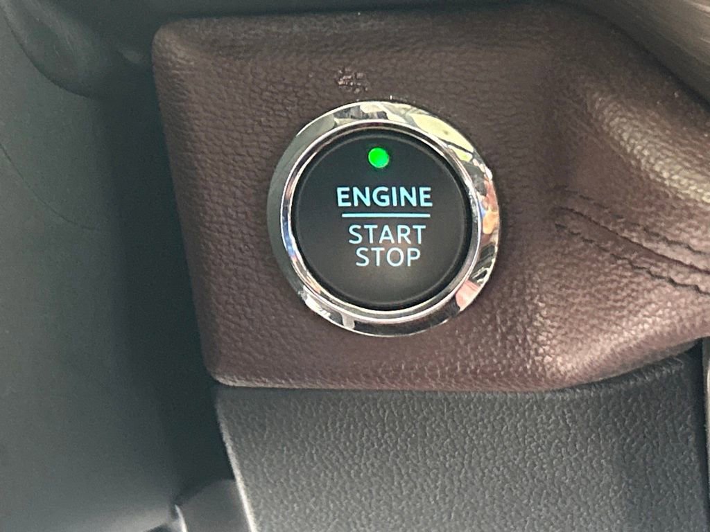 Certified 2024 Ford Expedition Limited image 42