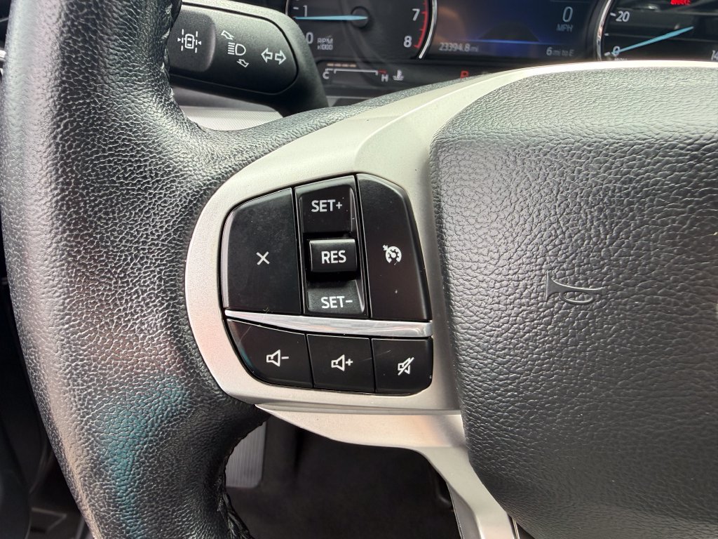 Certified 2023 Ford Explorer XLT w/ Equipment Group 202A AWD/4WD image 26
