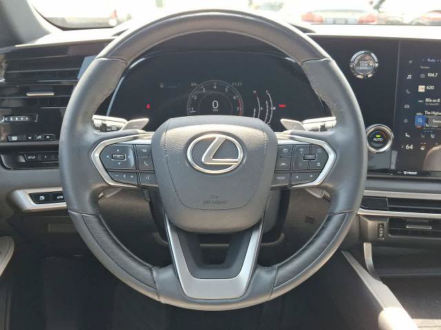 Used 2024 Lexus RX 350 Premium w/ Accessory Package (Z1) AWD/4WD image 22