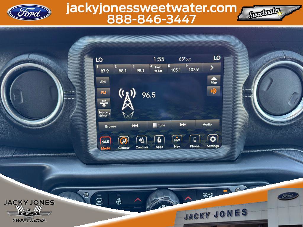 Used 2021 Jeep Wrangler Unlimited Sahara AWD/4WD image 21