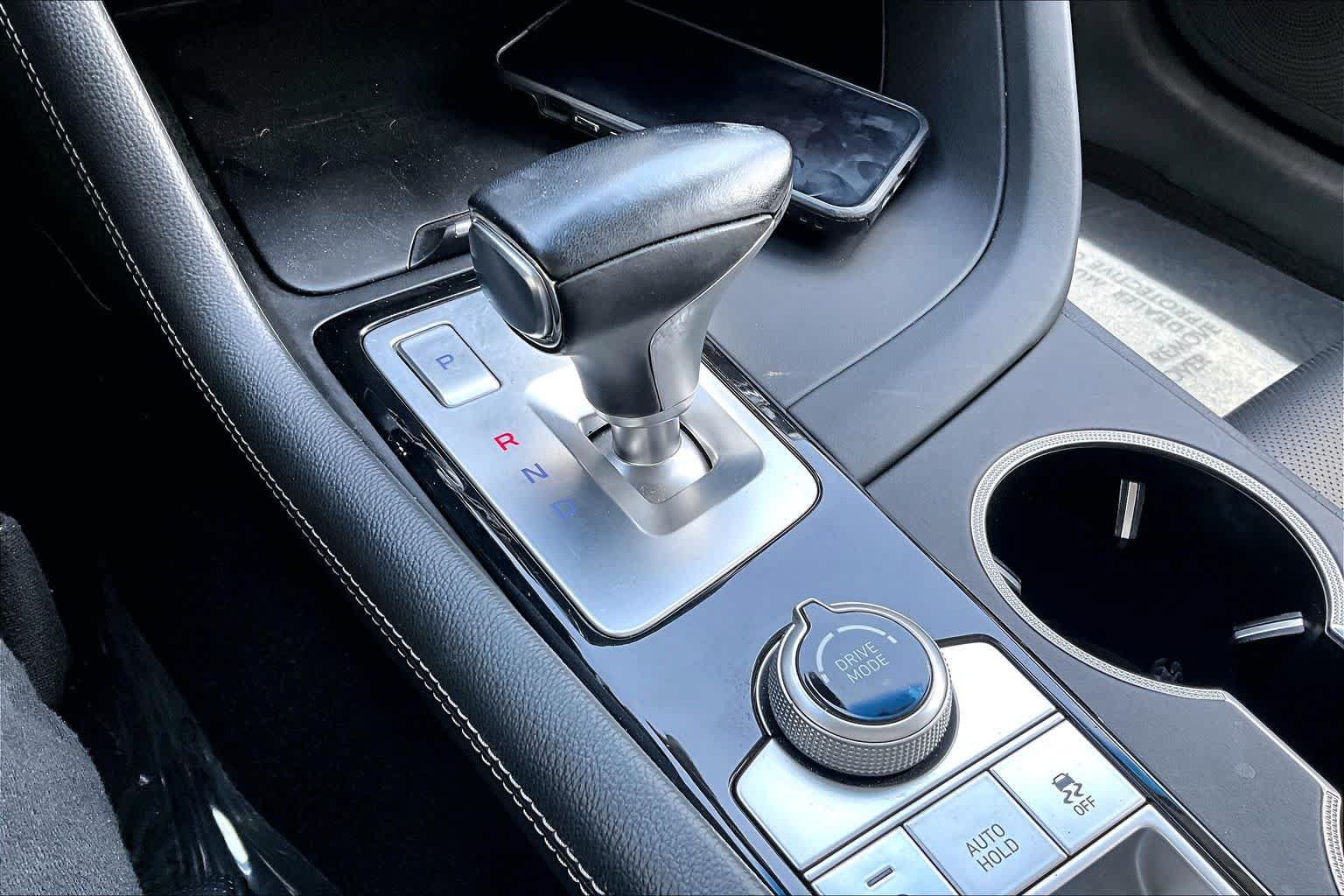 Used 2020 Genesis G70 2.0T RWD image 16