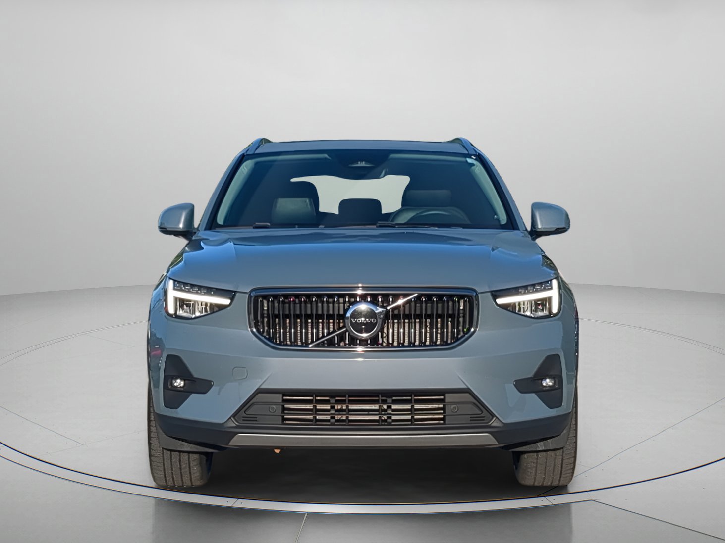 Used 2023 Volvo XC40 B5 Plus w/ Protection Package Premier image 40