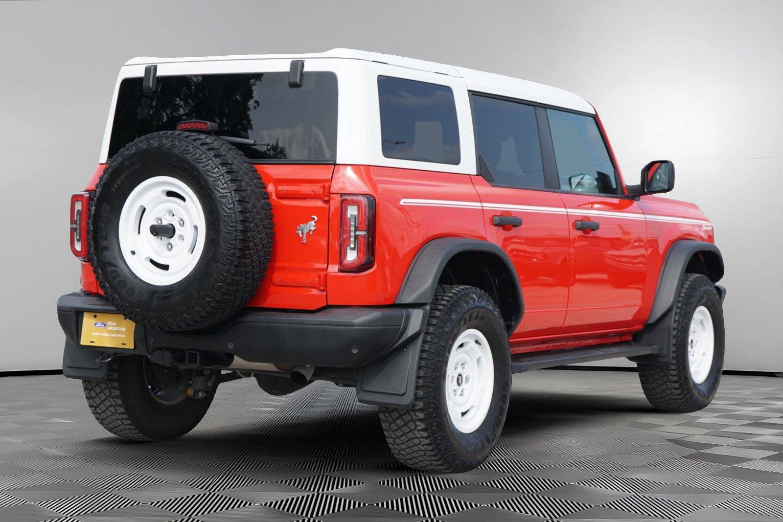 Certified 2023 Ford Bronco Heritage Edition AWD/4WD image 5