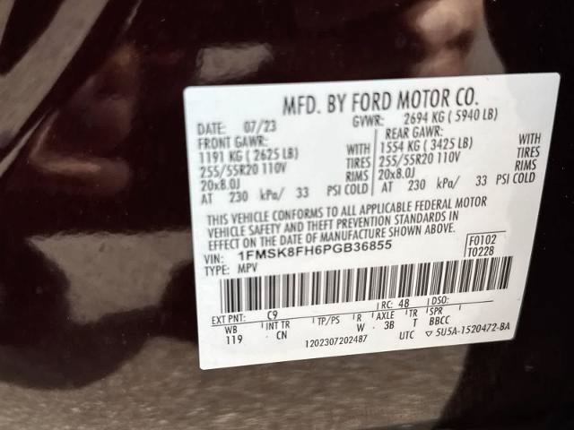 Certified 2023 Ford Explorer Limited w/ Equipment Group 301A AWD/4WD image 36