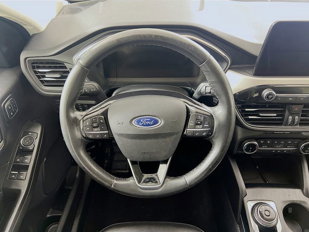 Certified 2022 Ford Escape SEL w/ Technology Package image 14