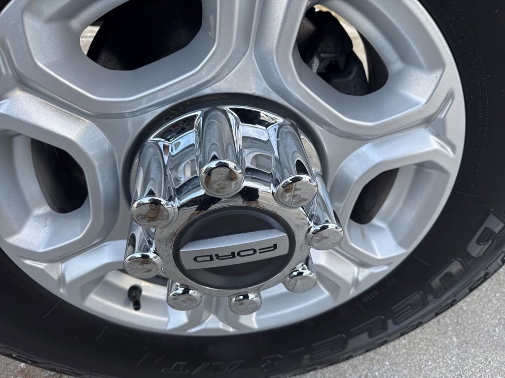 Certified 2025 Ford F350 XLT image 56
