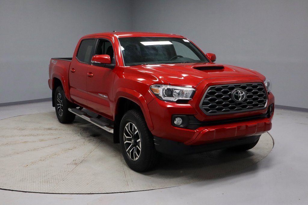Used 2022 Toyota Tacoma TRD Sport image 7