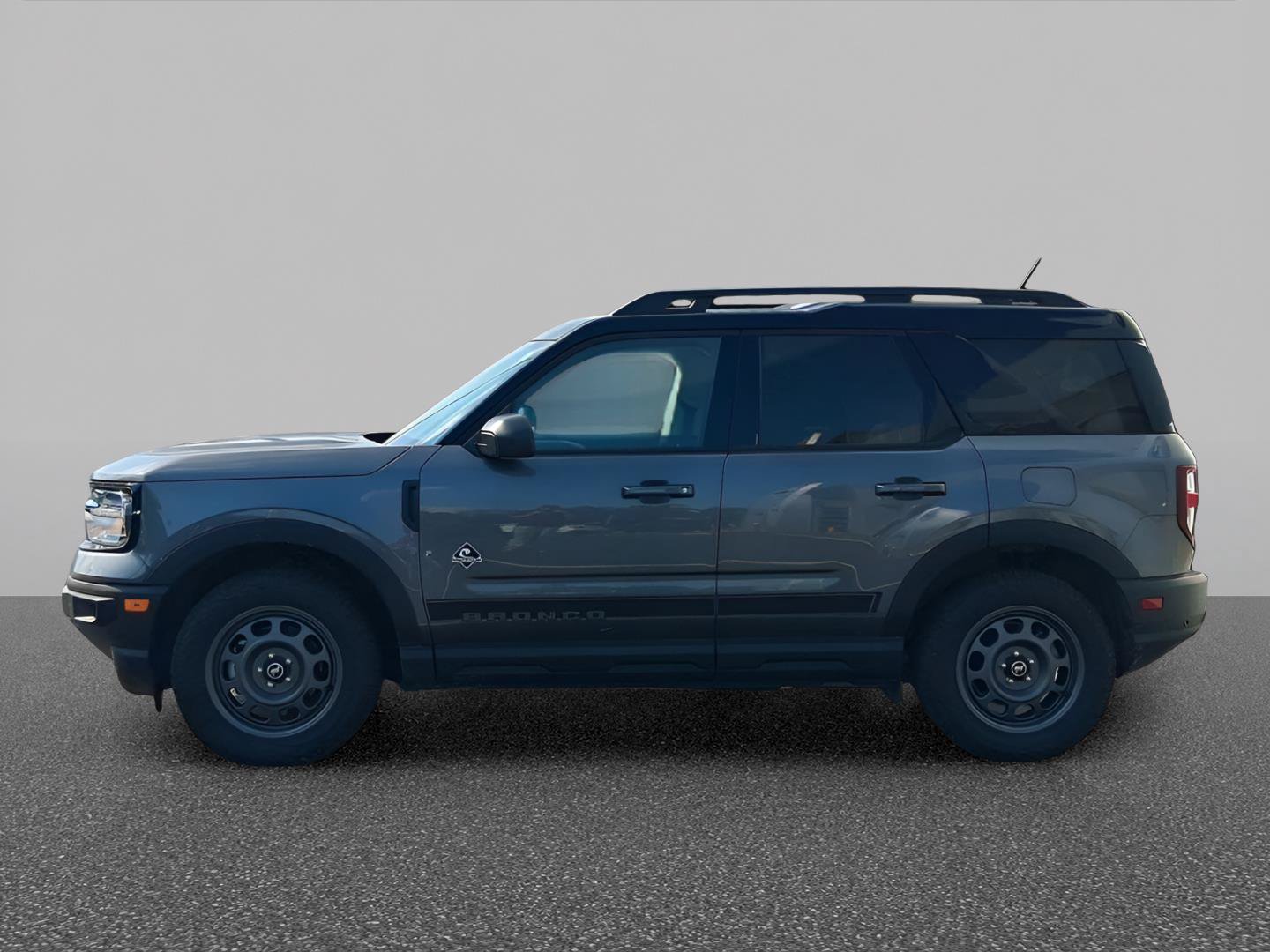 Certified 2024 Ford Bronco Sport Outer Banks AWD/4WD image 3