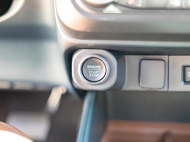 Certified 2024 Ford Maverick Lariat image 22