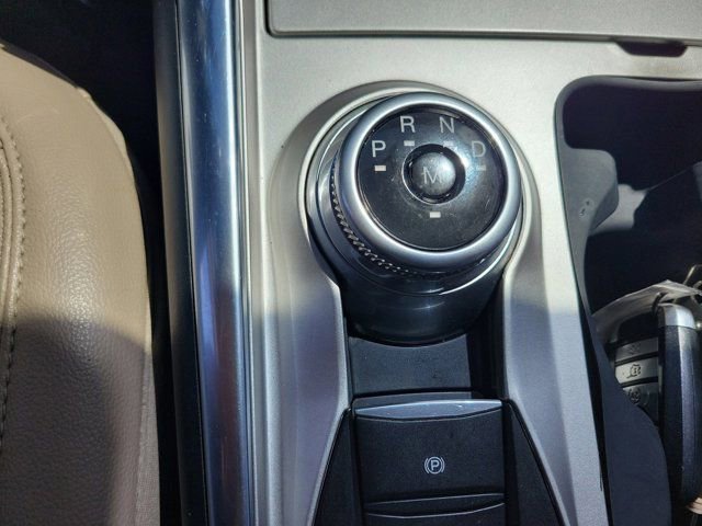 Certified 2020 Ford Explorer XLT w/ Equipment Group 202A image 29