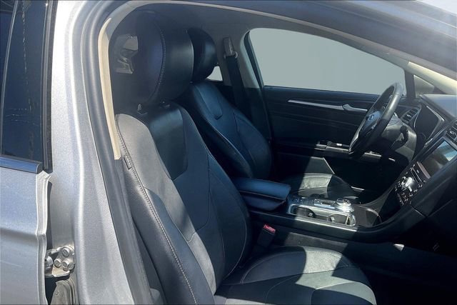 Certified 2019 Ford Fusion Energi Titanium image 9