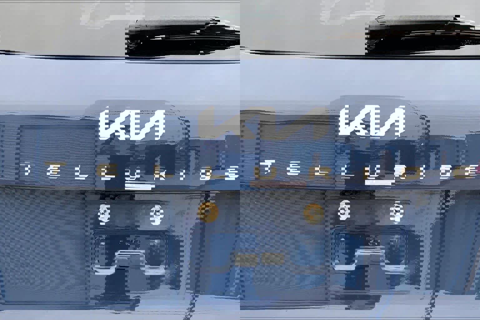 Used 2024 Kia Telluride S image 31