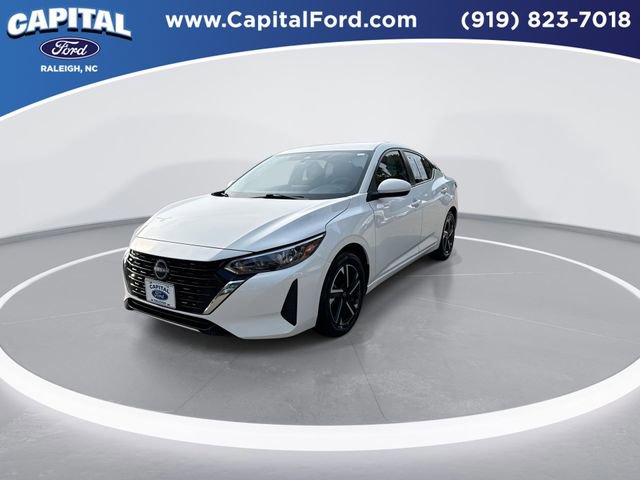 Used 2025 Nissan Sentra SV FWD image 4