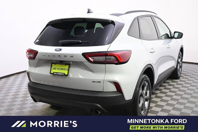 Certified 2025 Ford Escape ST-Line AWD/4WD image 6