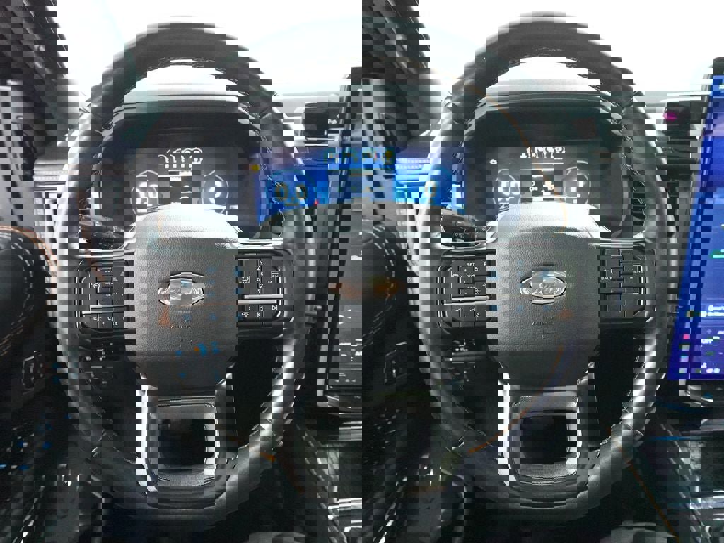 Certified 2023 Ford Expedition Max Platinum image 11